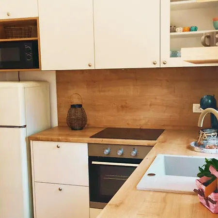 Maella Garden Pensjonat